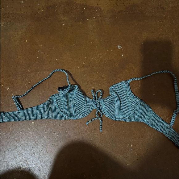 NWT ASOS Bikini. - Picture 3 of 4